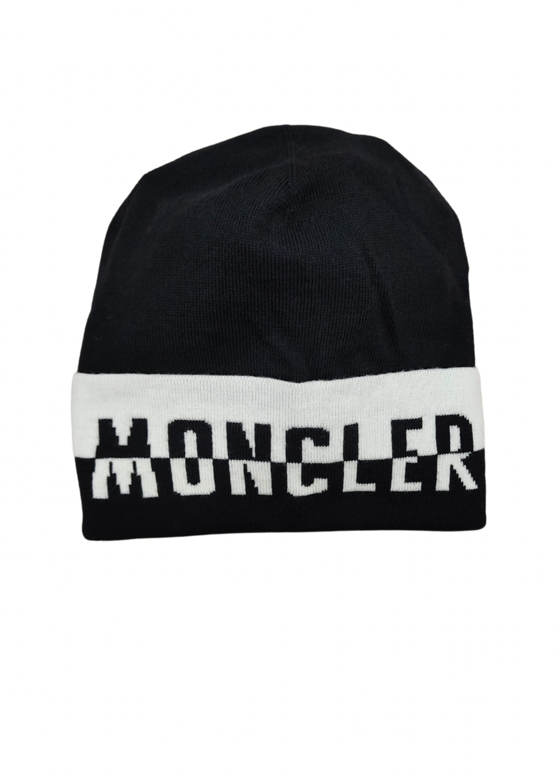 Featured image for “MONCLER CAPPELLO CON RICAMO”